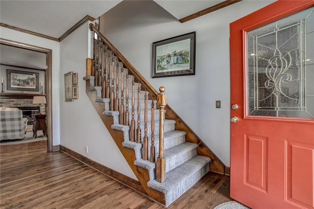 Photo 4 of 36 - 1503 Horseshoe Drive