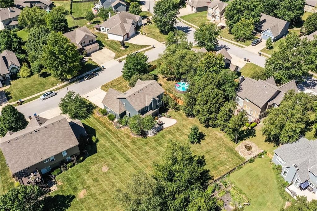 Photo 33 of 36 - 1503 Horseshoe Drive