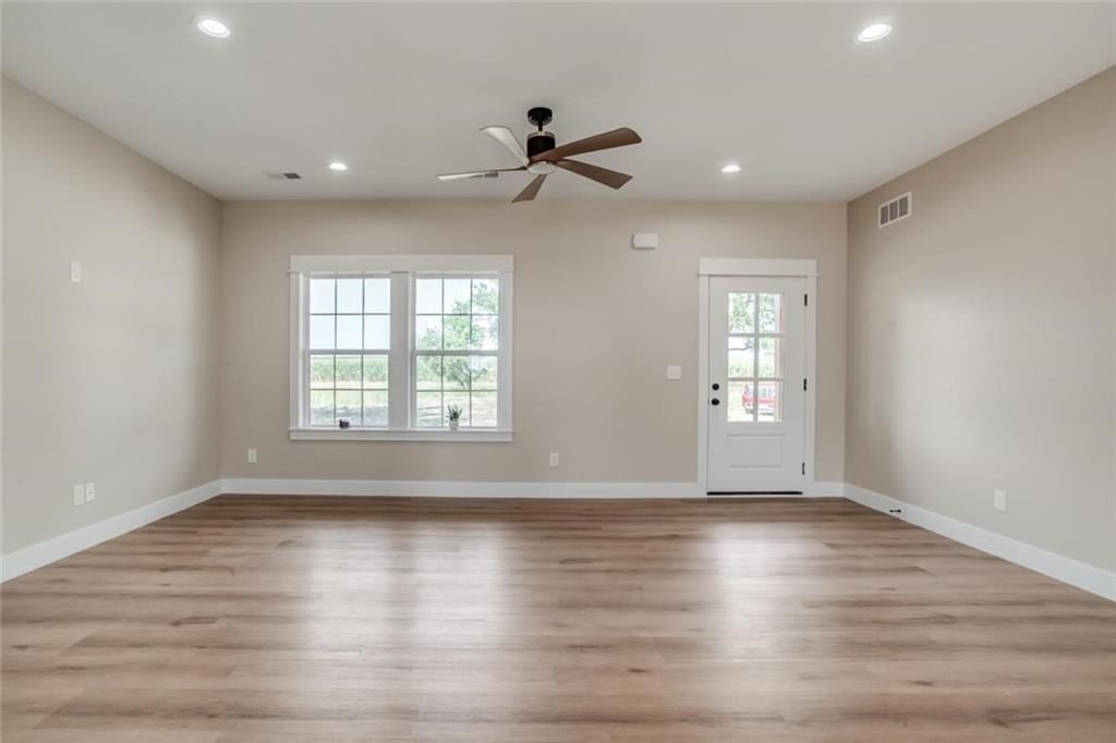 3559 Delaware Road — photo 4