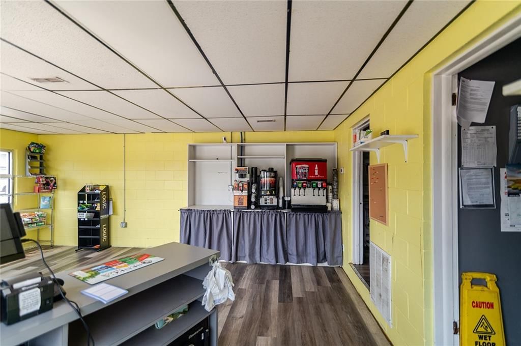 508 Main Street — photo 30