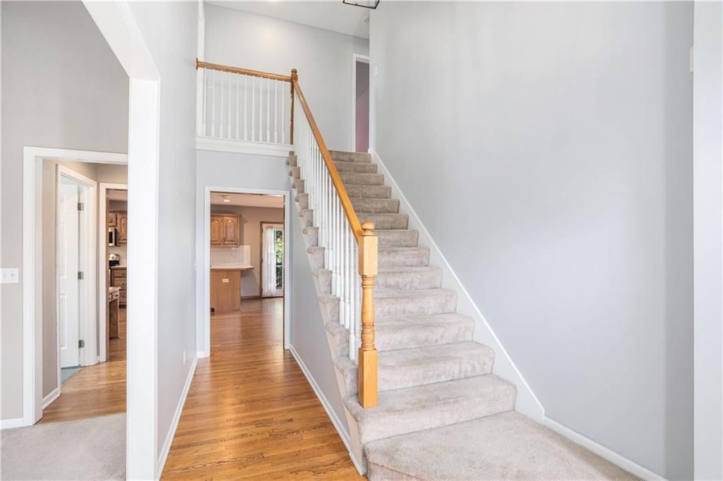 10302 NE 98th Court — photo 4