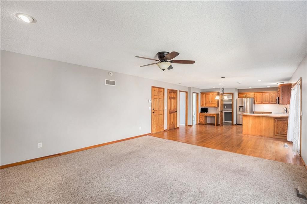 10302 NE 98th Court — photo 10