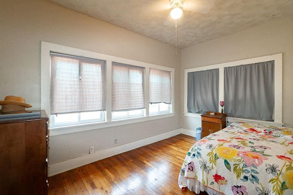 703 Jersey Street — photo 11