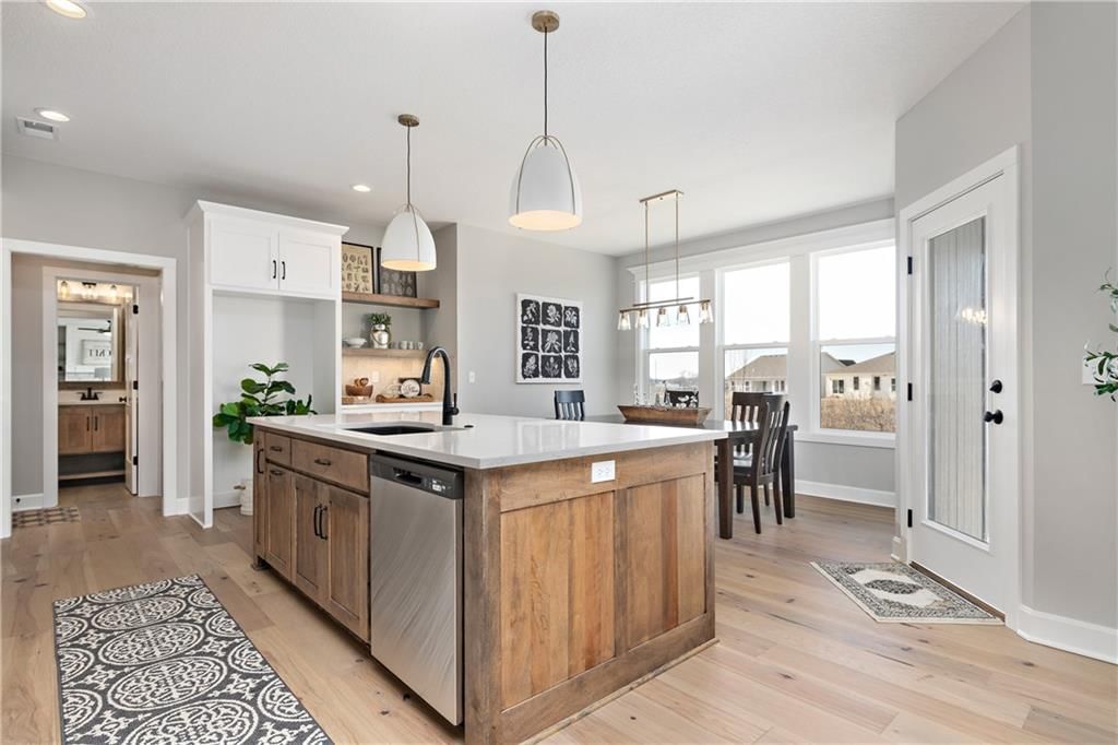 Photo 36 of 68 - 17262 S Tomahaw Street