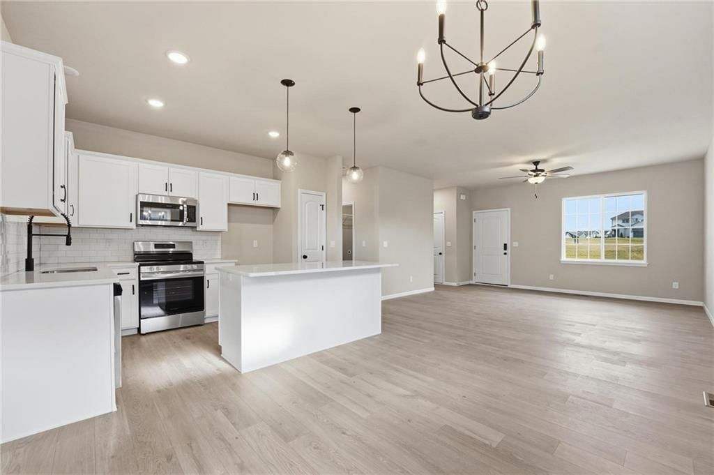 27016 E Dogwood Lane — photo 4