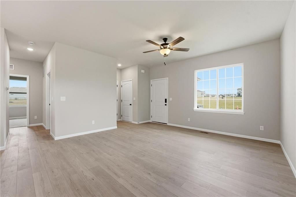 27016 E Dogwood Lane — photo 15
