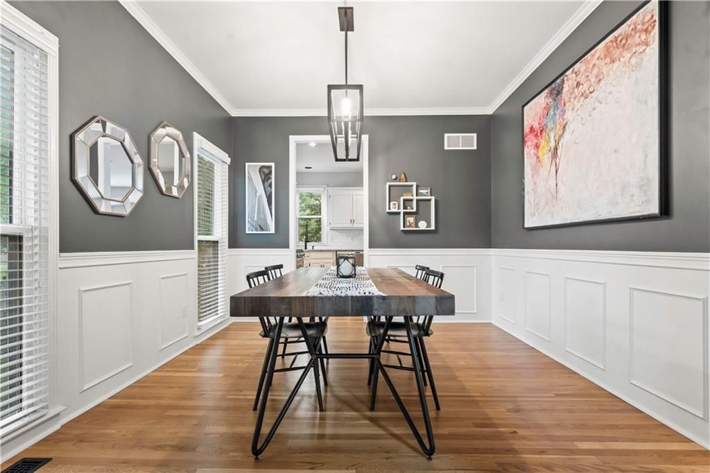 Photo 6 of 50 - 14707 Hadley Street