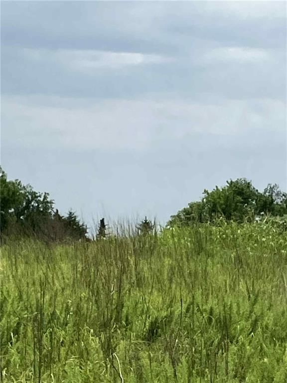 215th St & Baxter Road — photo 3
