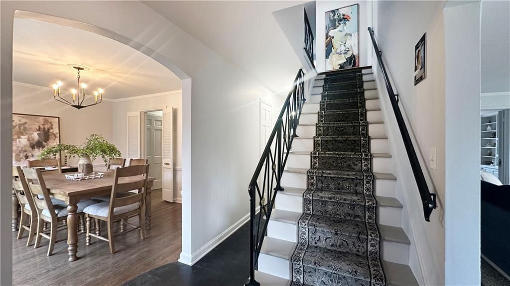 1212 W 69th Street — photo 3
