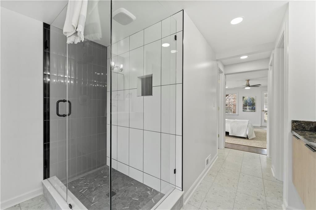 1212 W 69th Street — photo 24