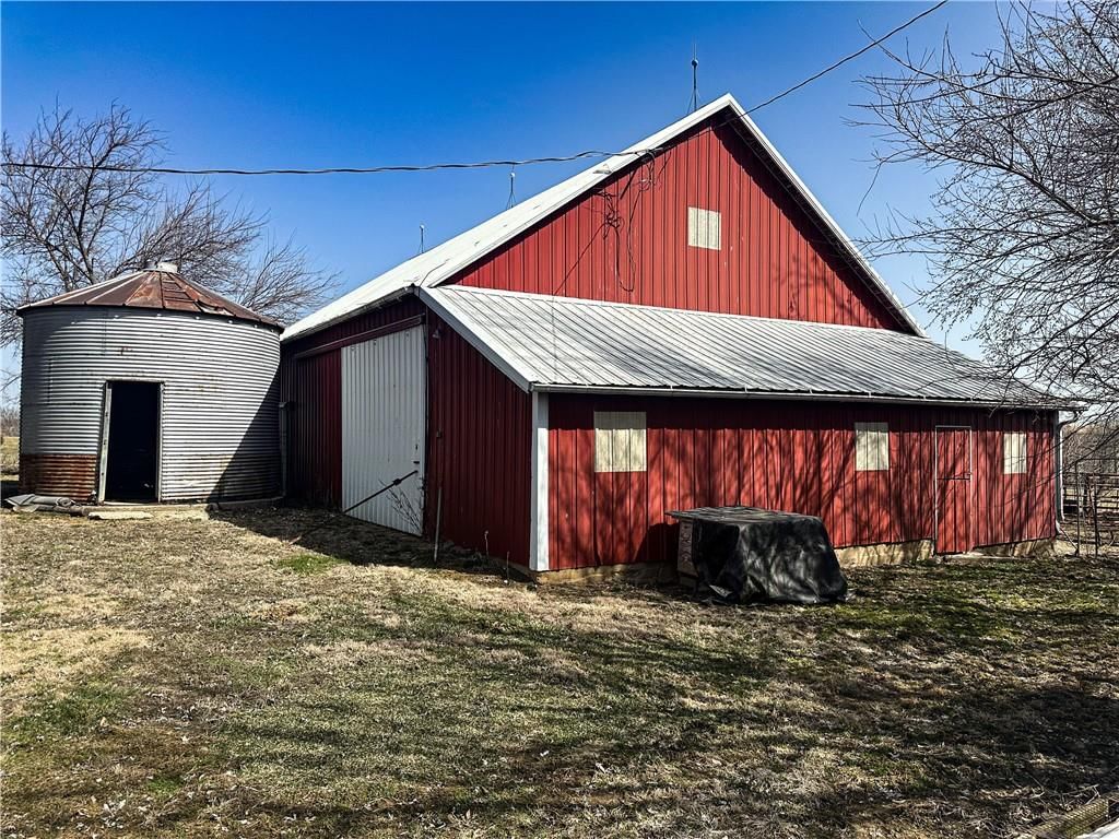 25998 Hemlock Road — photo 3