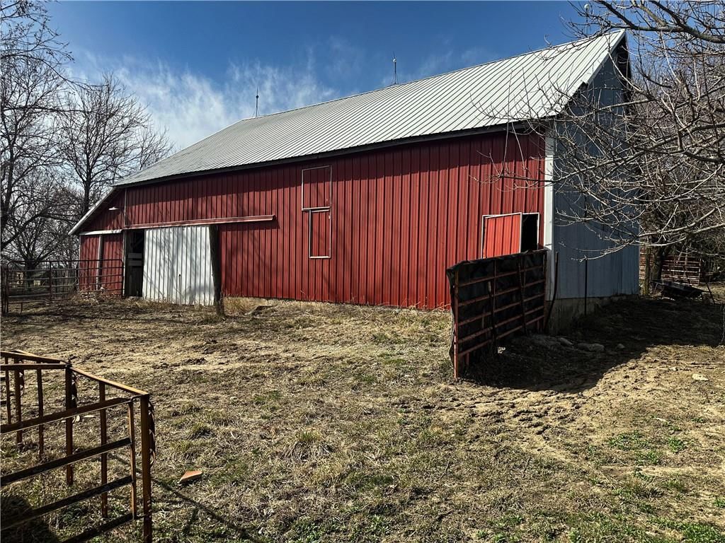 25998 Hemlock Road — photo 41