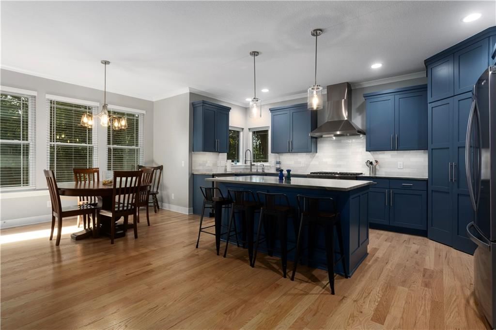 Photo 11 of 48 - 4021 NE 95th Terrace