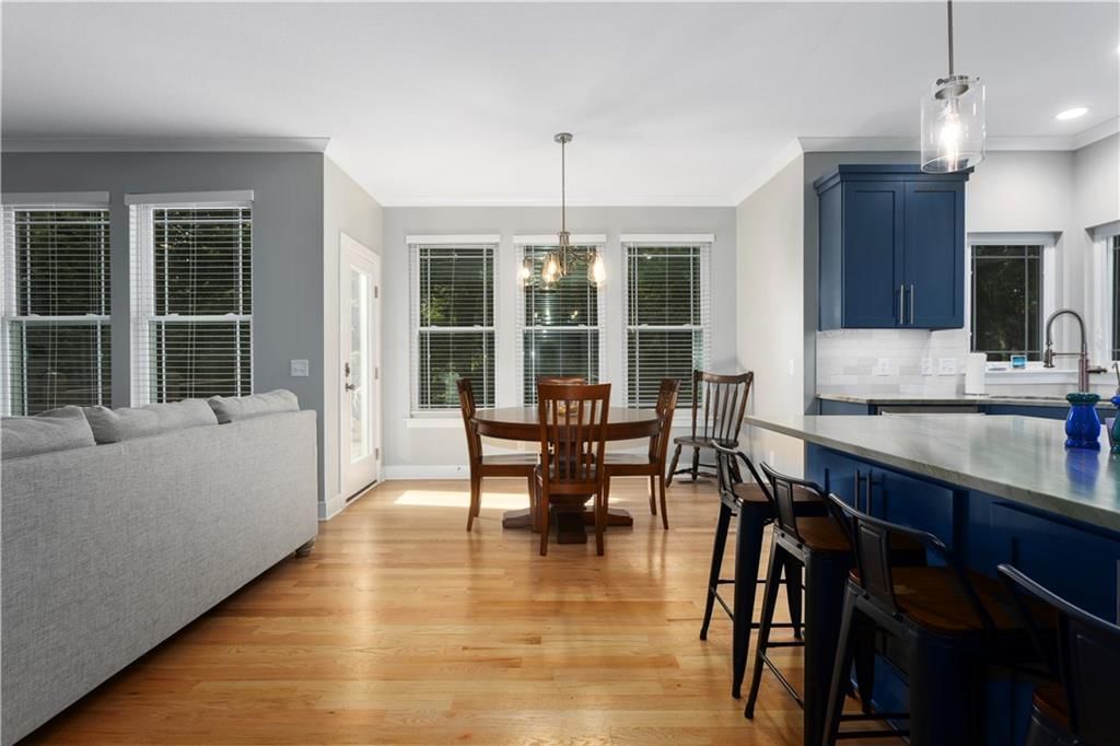 Photo 15 of 48 - 4021 NE 95th Terrace
