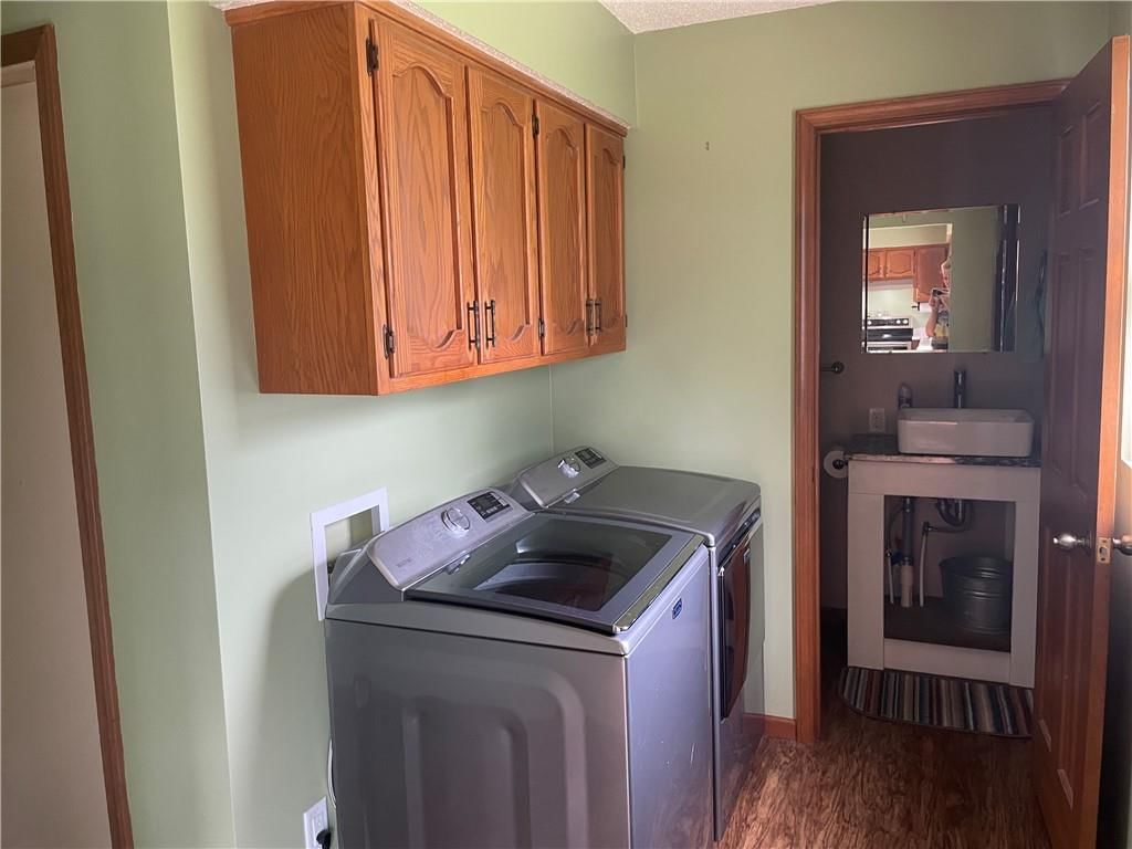 Photo 16 of 49 - 23903 E 321st Street