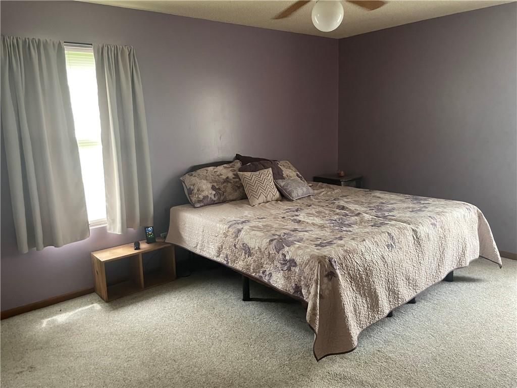 Photo 22 of 49 - 23903 E 321st Street