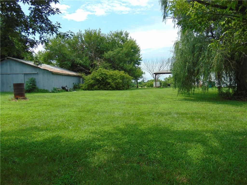 Photo 41 of 49 - 23903 E 321st Street