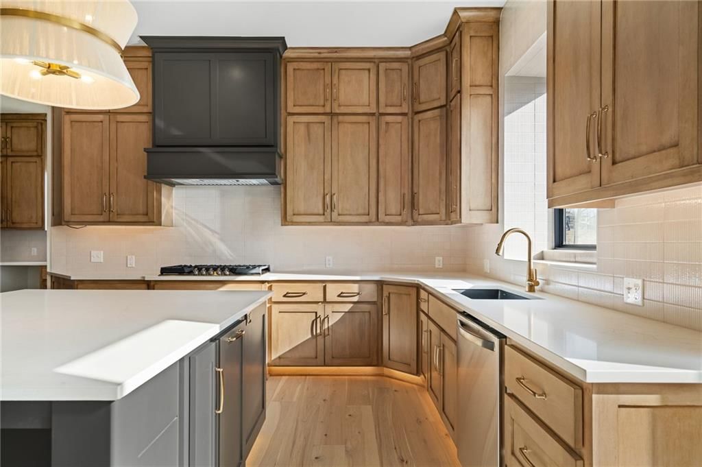 703 Hampstead Drive — photo 19