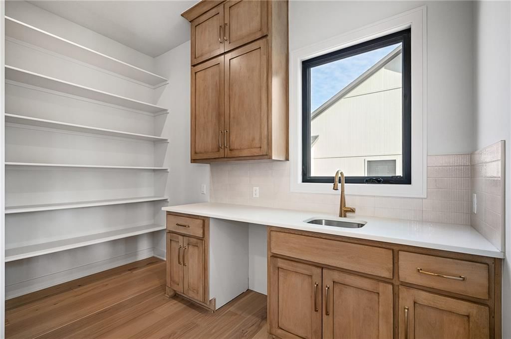 703 Hampstead Drive — photo 22