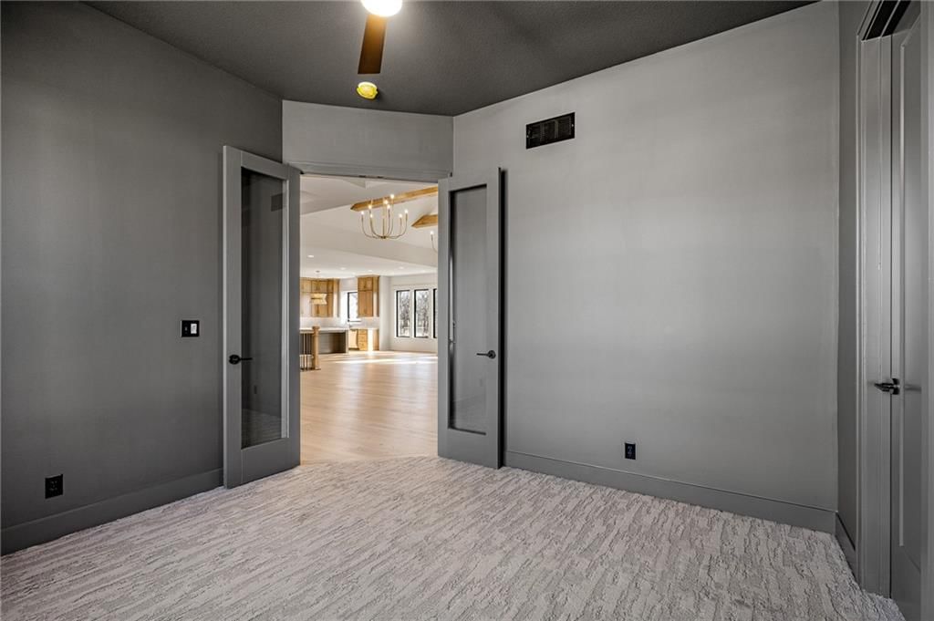 703 Hampstead Drive — photo 35