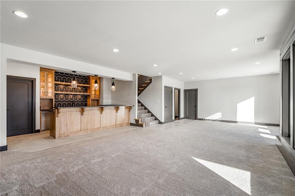 703 Hampstead Drive — photo 40