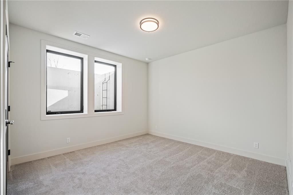 703 Hampstead Drive — photo 51