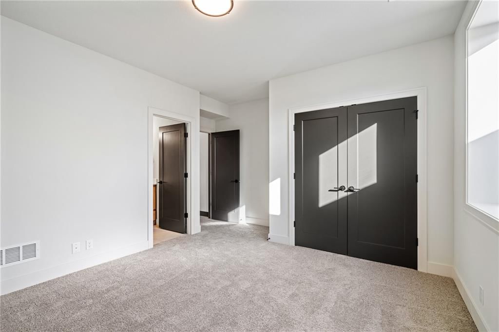 703 Hampstead Drive — photo 52