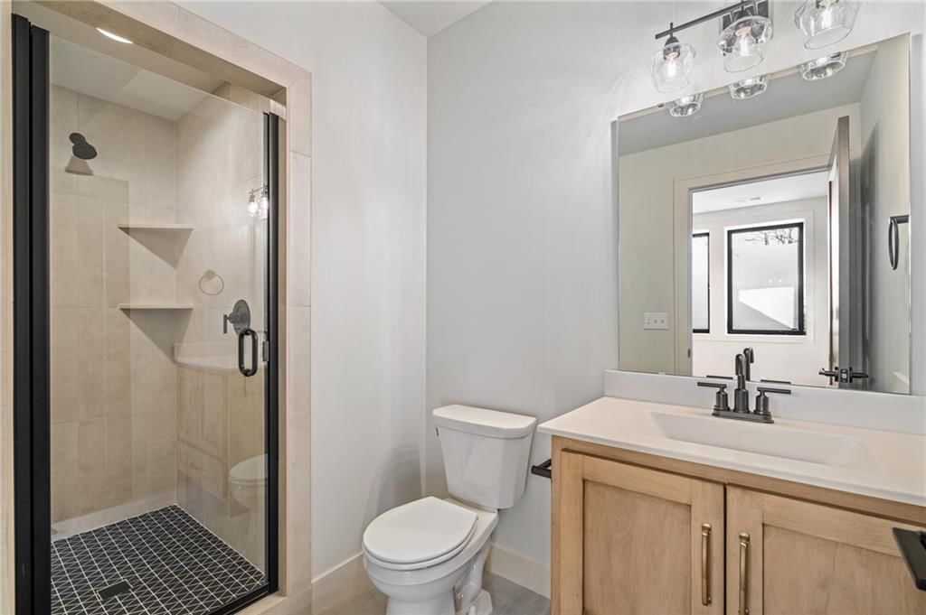 703 Hampstead Drive — photo 53