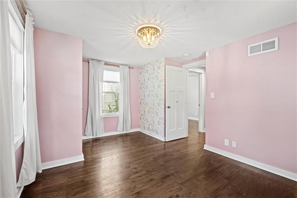 Photo 24 of 49 - 4221 W 74th Street