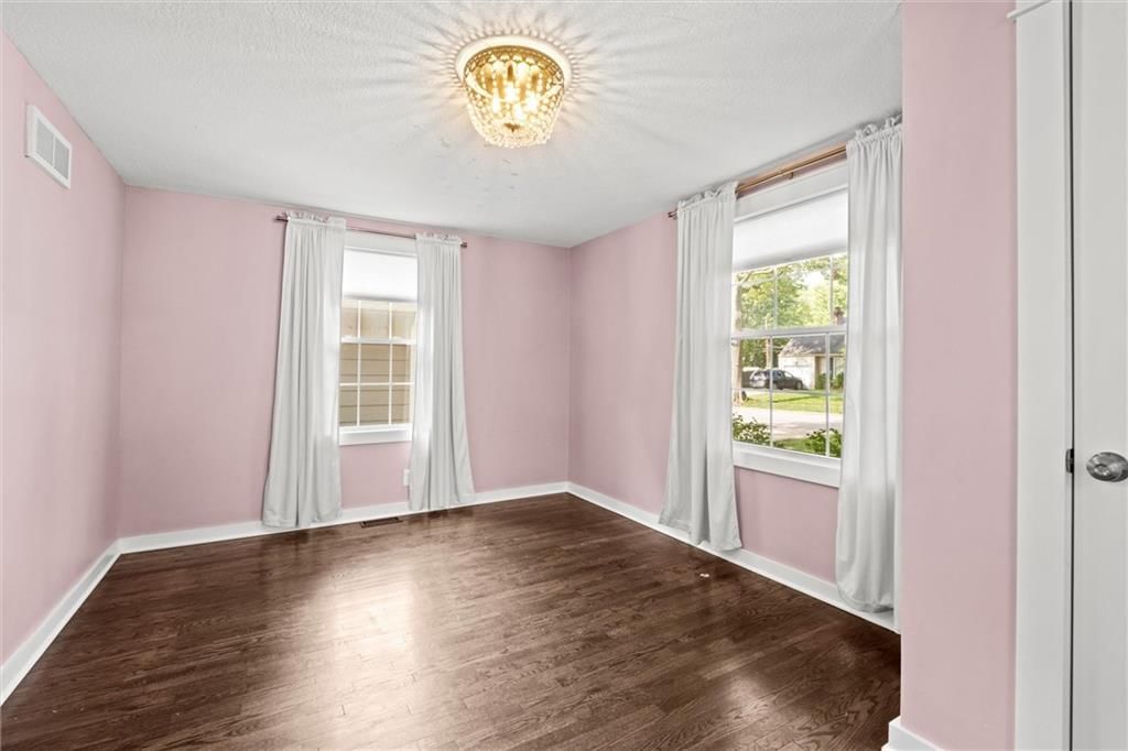 Photo 25 of 49 - 4221 W 74th Street