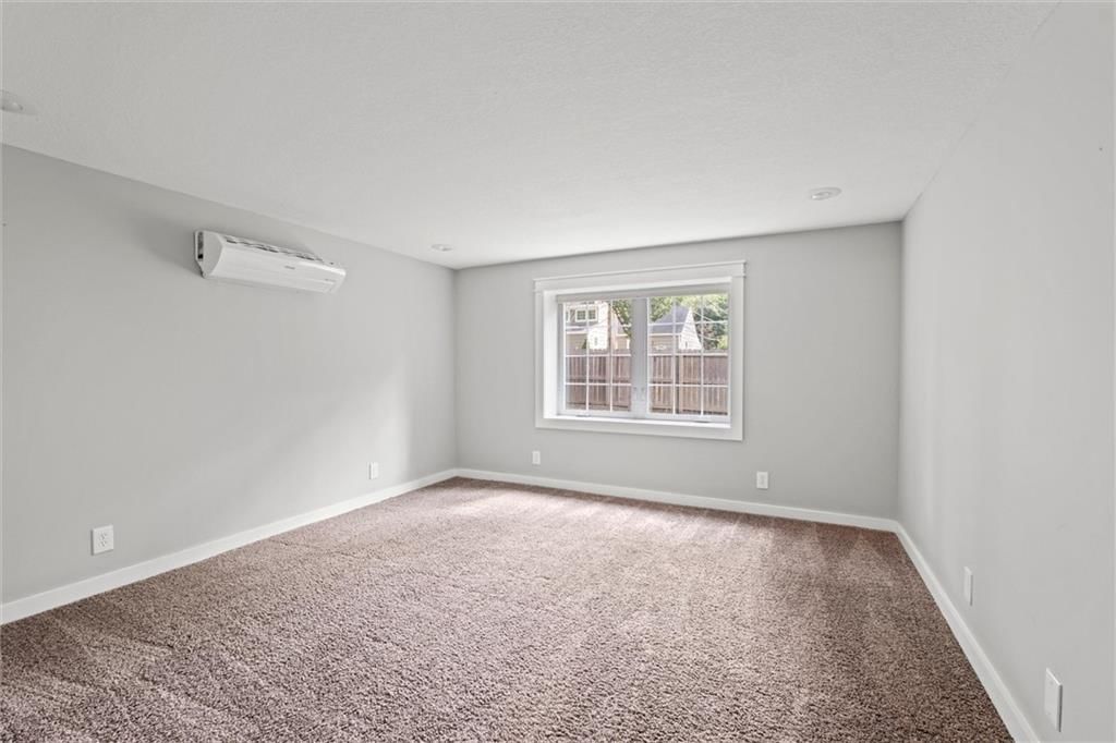 Photo 28 of 49 - 4221 W 74th Street