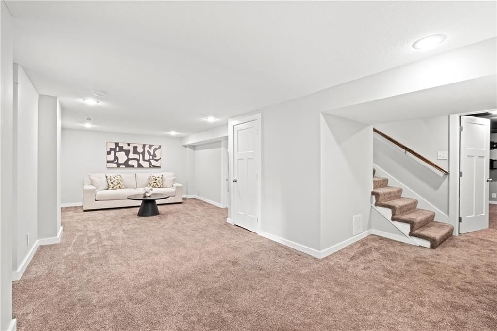 Photo 30 of 49 - 4221 W 74th Street