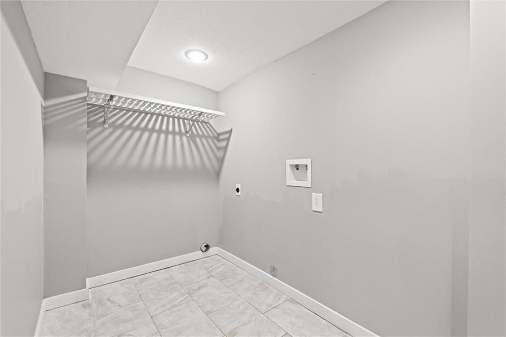 Photo 35 of 49 - 4221 W 74th Street