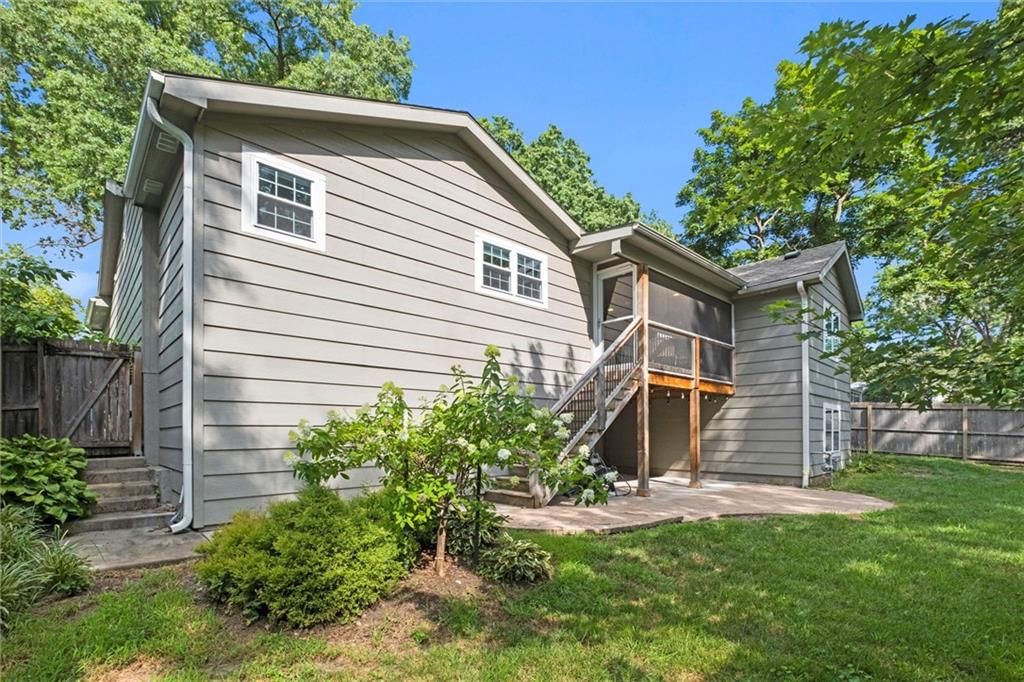 Photo 43 of 49 - 4221 W 74th Street