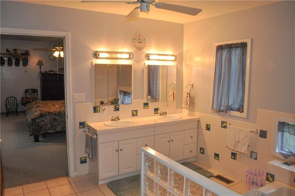 331 NE Hebron Road — photo 23