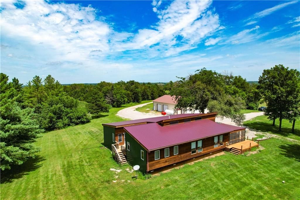 331 NE Hebron Road — photo 45