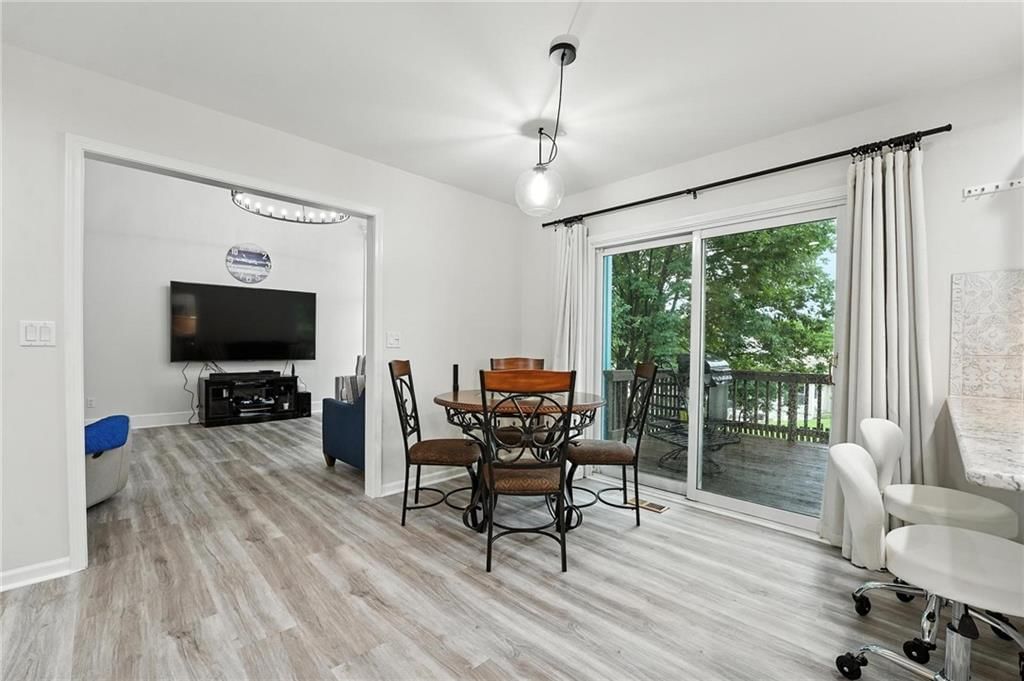 1724 Tudor Lane — photo 14