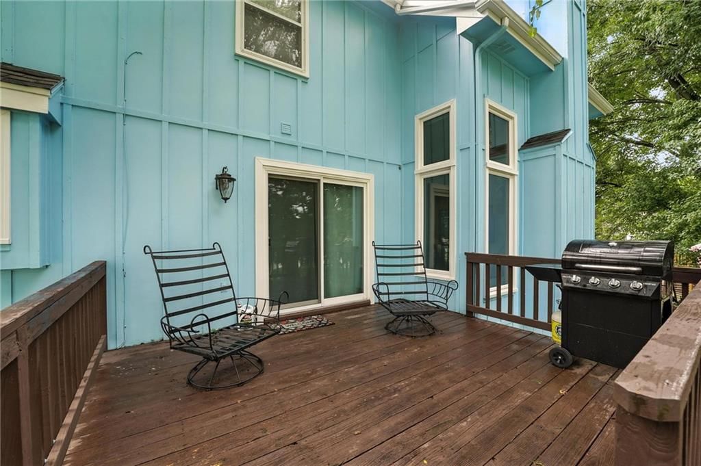 1724 Tudor Lane — photo 33