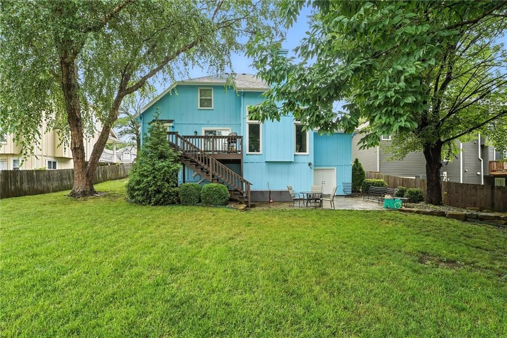 1724 Tudor Lane — photo 37