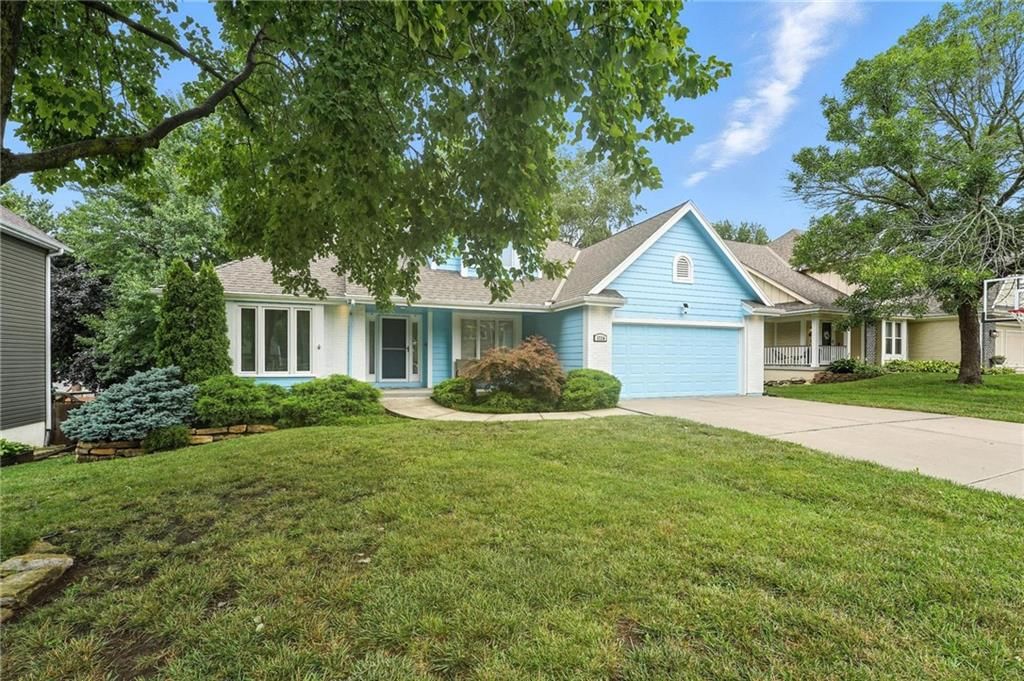 1724 Tudor Lane — photo 38