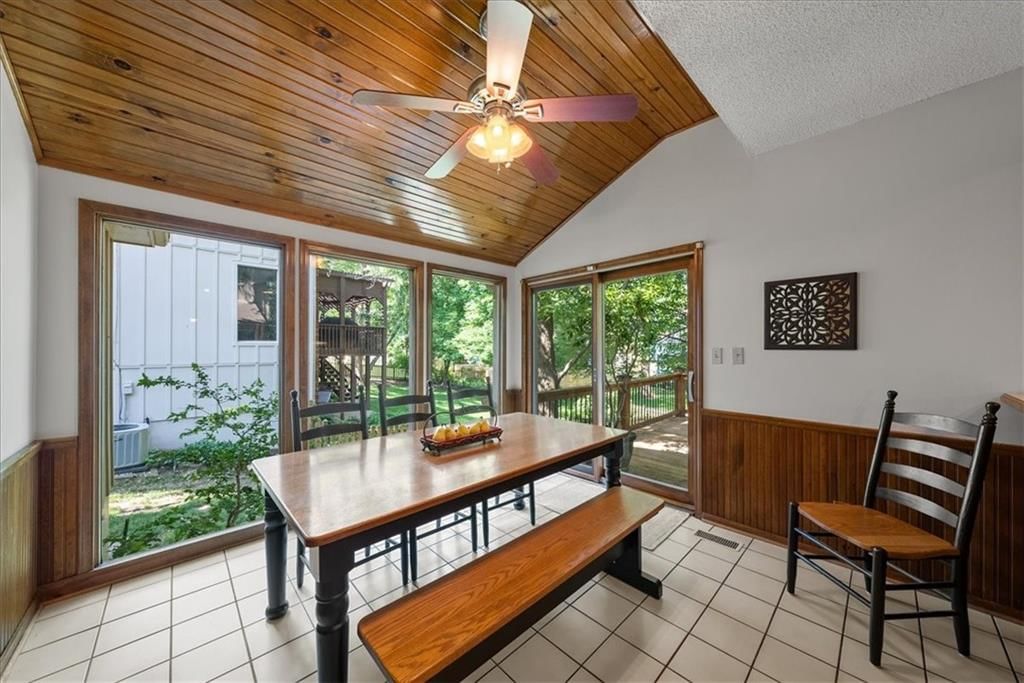 12224 Connell Drive — photo 9