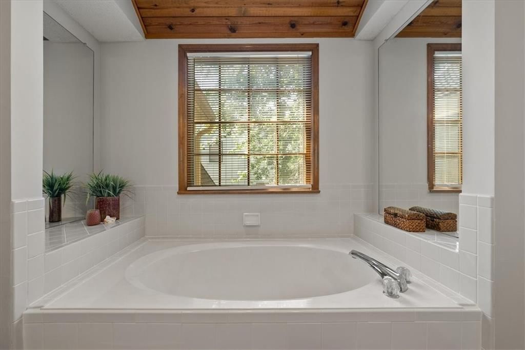 12224 Connell Drive — photo 20