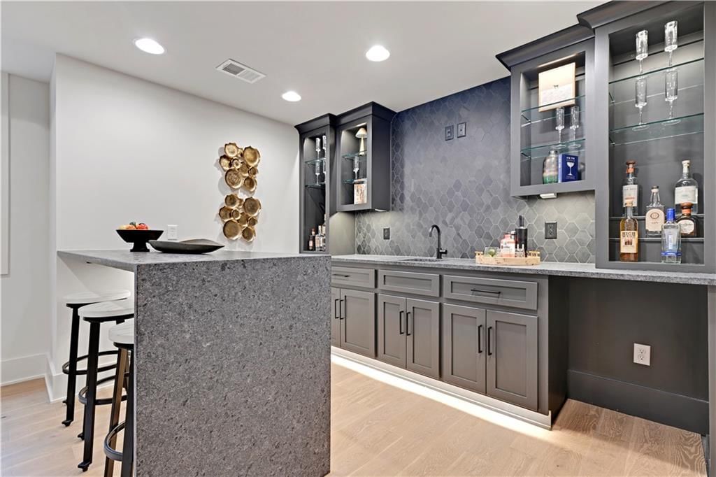 5111 W 72nd Terrace — photo 41