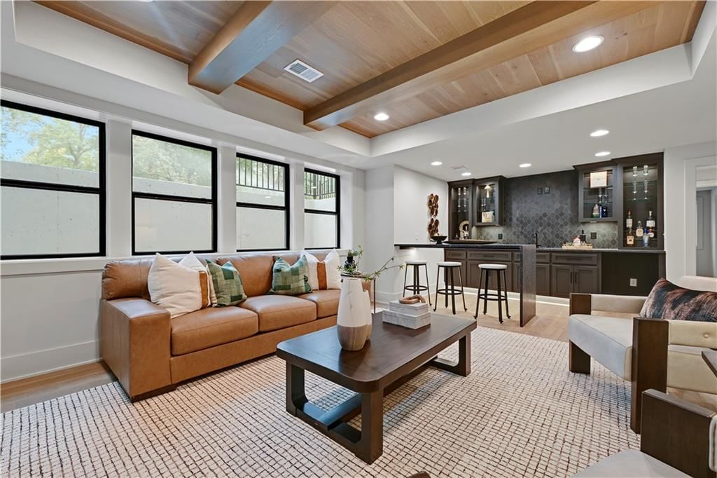 5111 W 72nd Terrace — photo 44