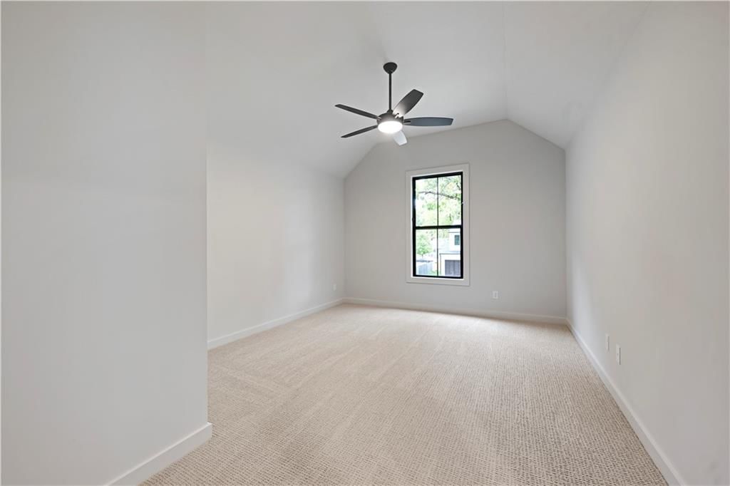 5111 W 72nd Terrace — photo 49