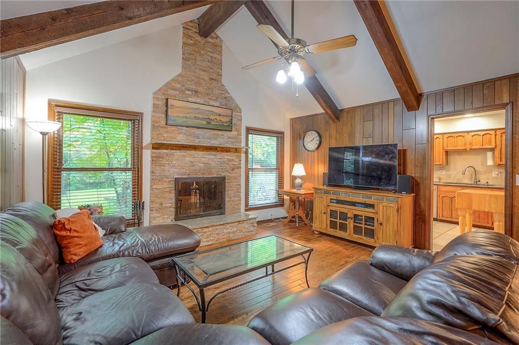 10508 Lee Boulevard — photo 8