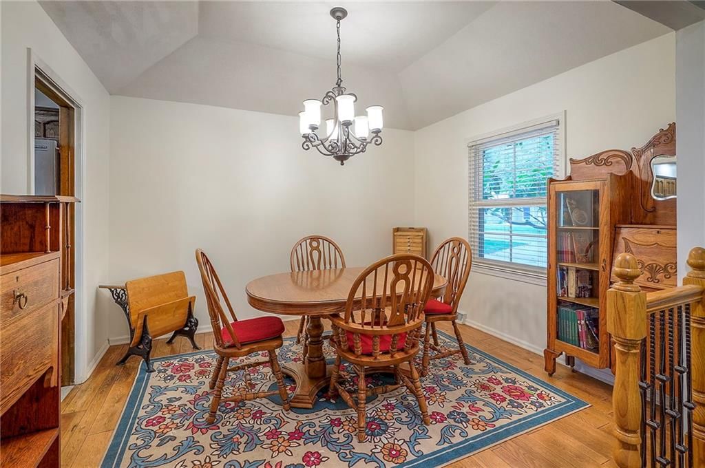 10508 Lee Boulevard — photo 15