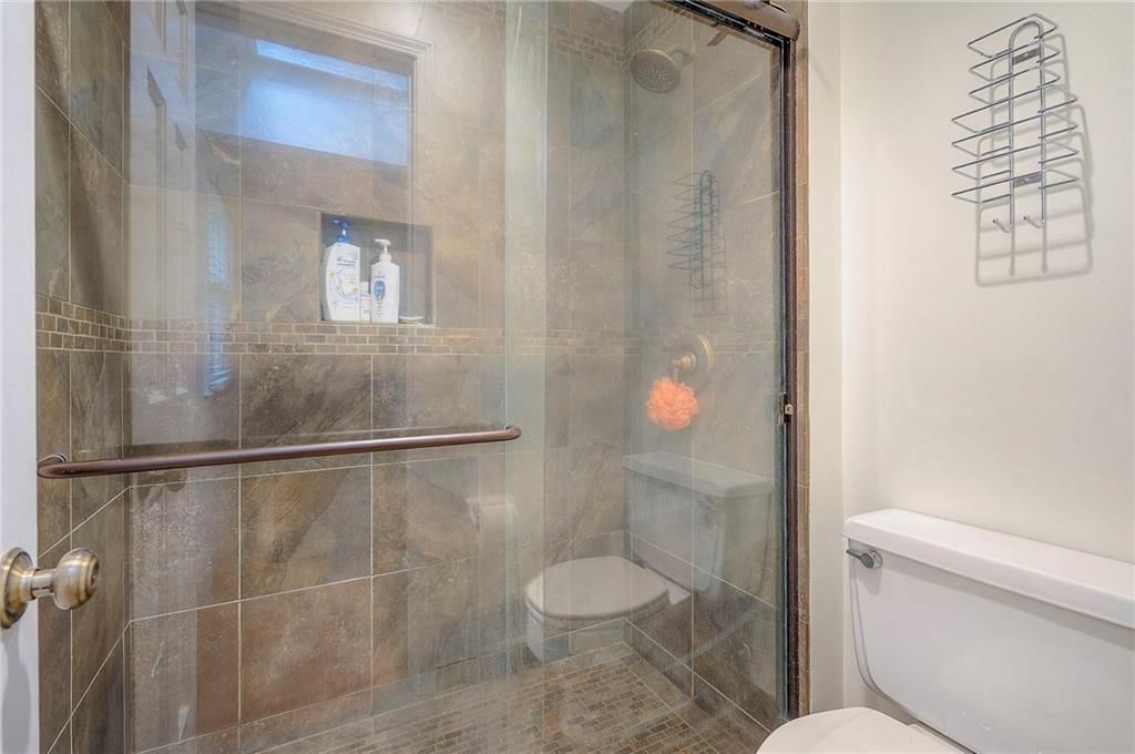 10508 Lee Boulevard — photo 19