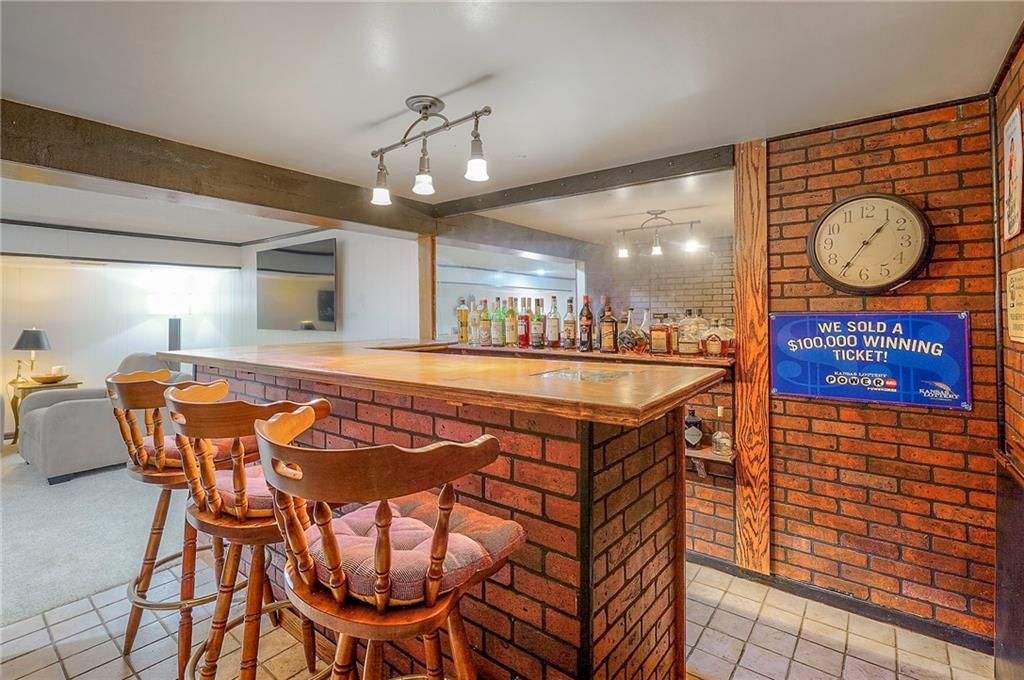10508 Lee Boulevard — photo 30