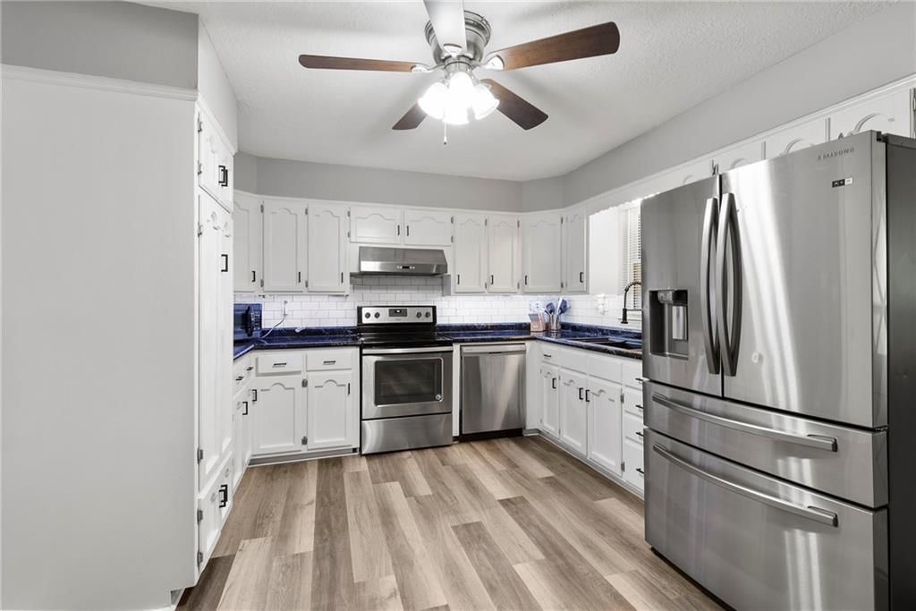 1305 SWOPE Drive — photo 9